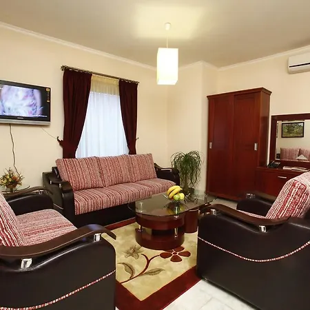 Luxor Отель